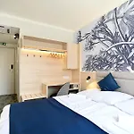 Merlot Hotel