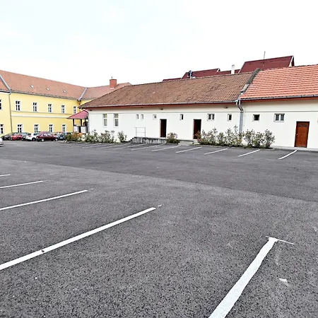 Merlot Szálloda 3*